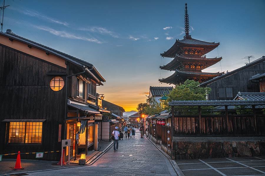 京都のチャットレディ4店舗を徹底比較！おすすめの高収入を稼げる事務所