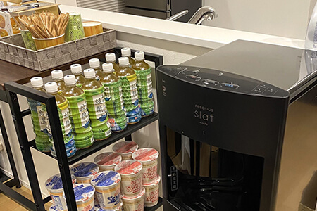 アスタリスク横浜店内写真